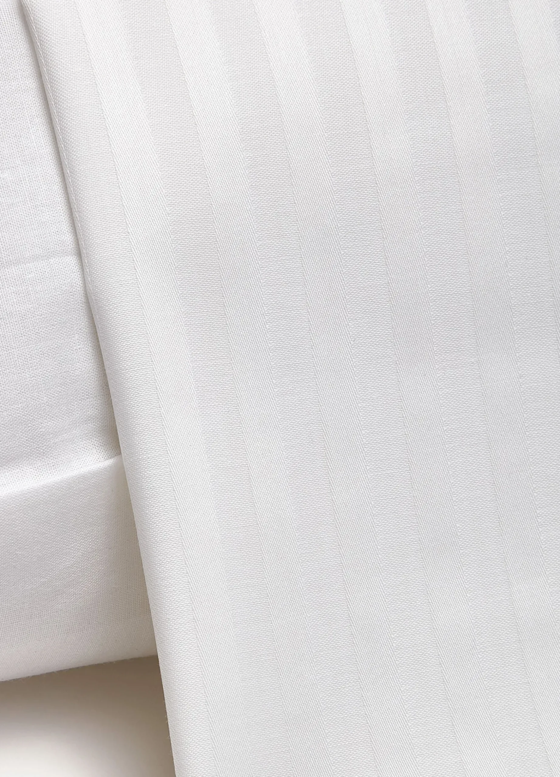 Lenzuolo a righe effetto satin in puro cotone*Croff Discount