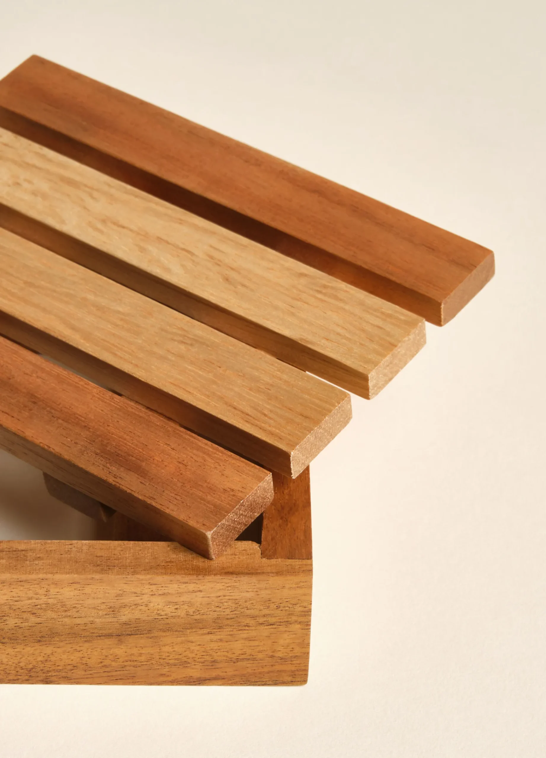 Piatto portasapone in legno di acacia*Croff Outlet