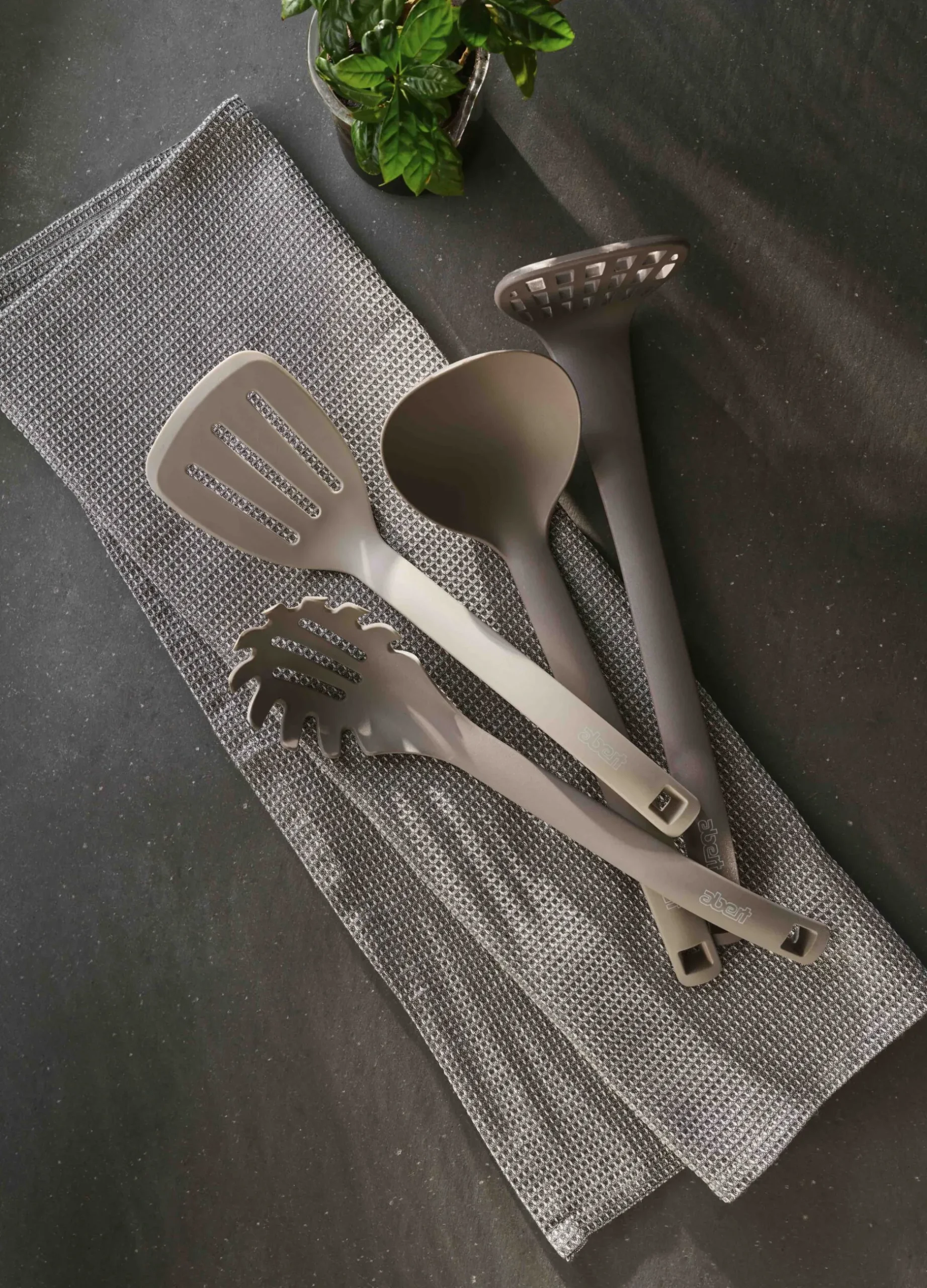 Set utensili da cucina in plastica*Croff Online