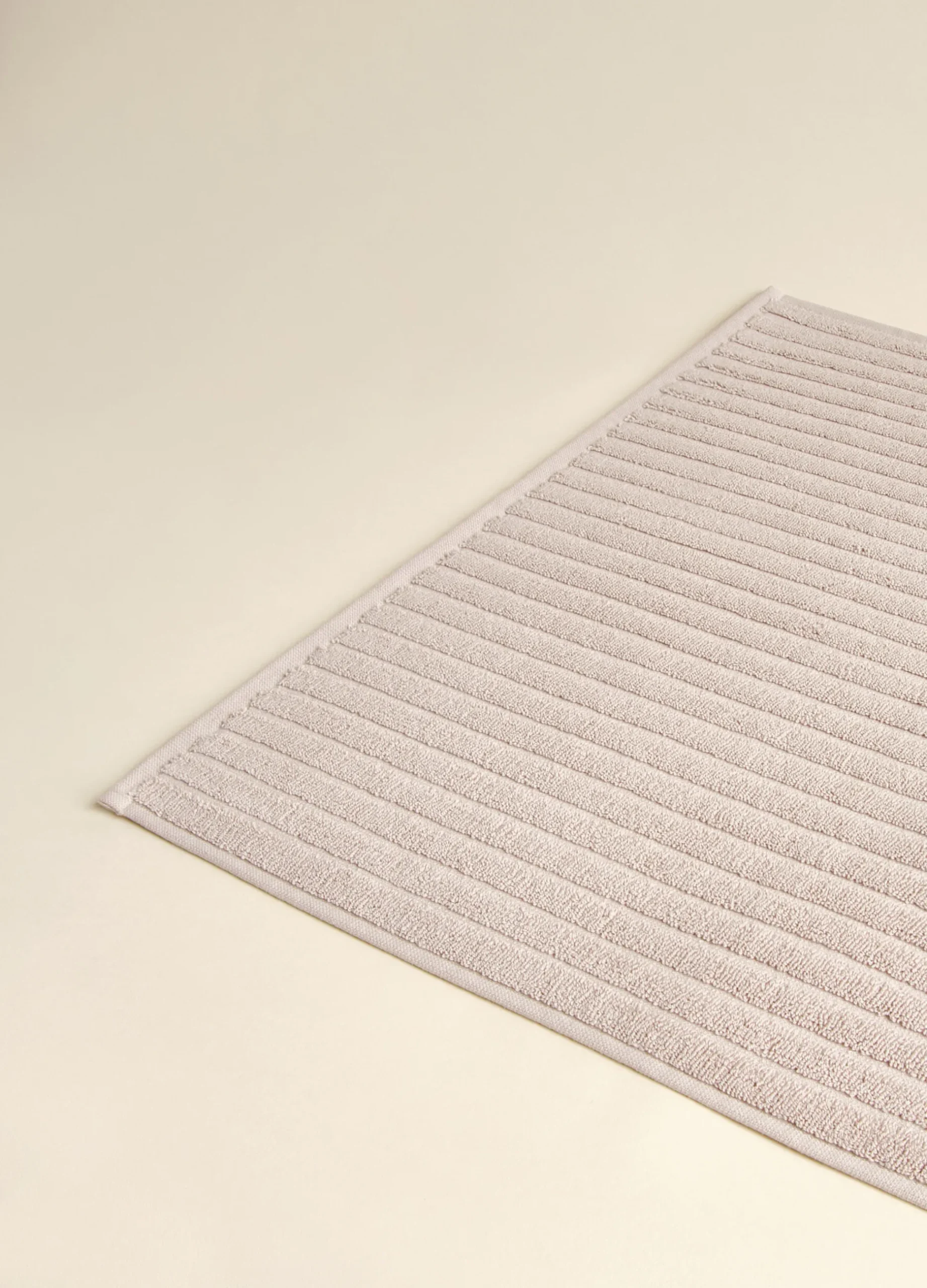 Tappeto in puro cotone jacquard a righe Made in Portugal*Croff