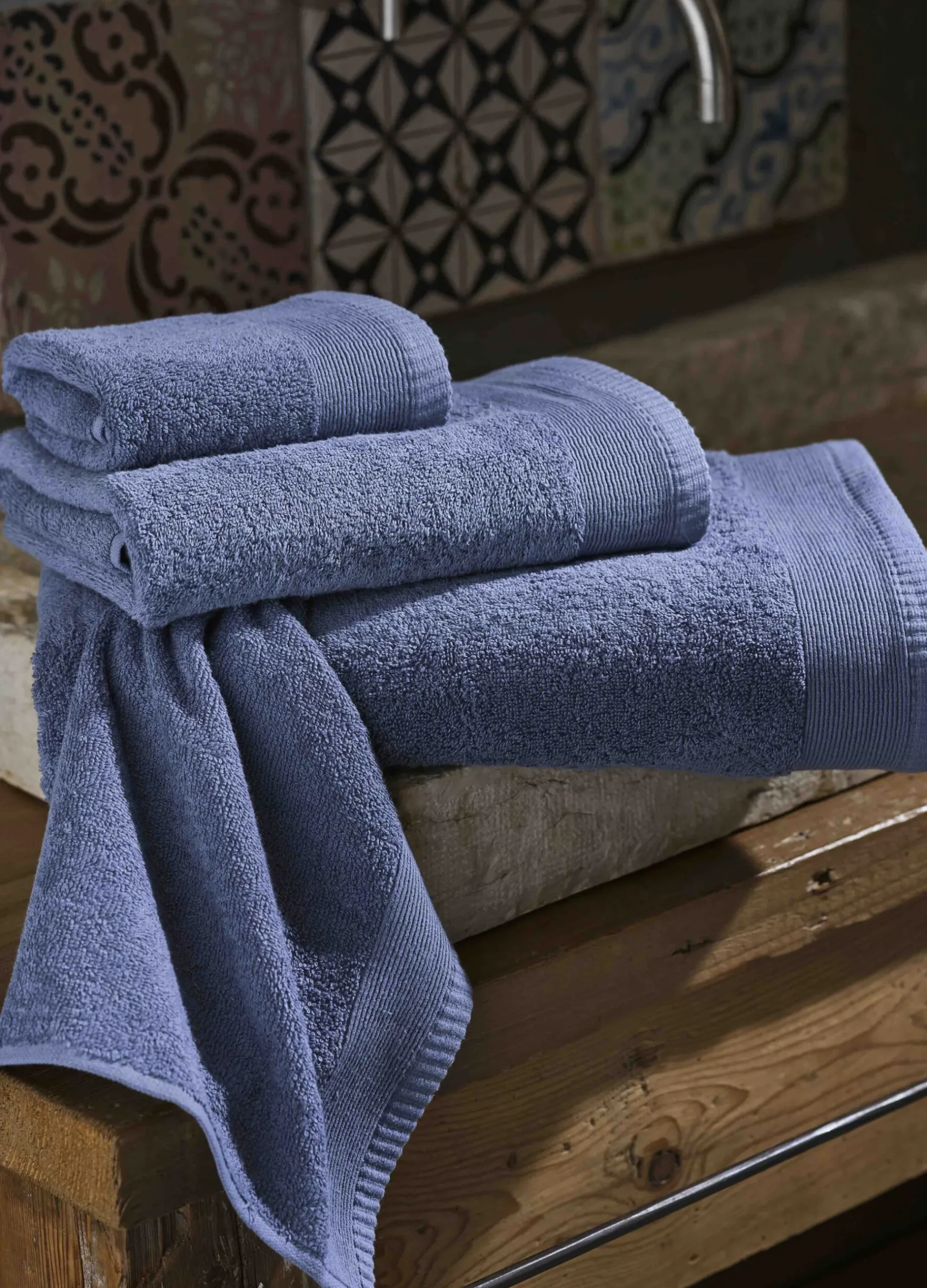 Telo doccia in puro cotone 520 gsm*Croff New